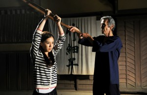 Chihiro YAMAMOTO et Seizo FUKUMOTO dans Uzumasa Limelight Chihiro YAMAMOTO et Seizo FUKUMOTO dans Uzumasa Limelight