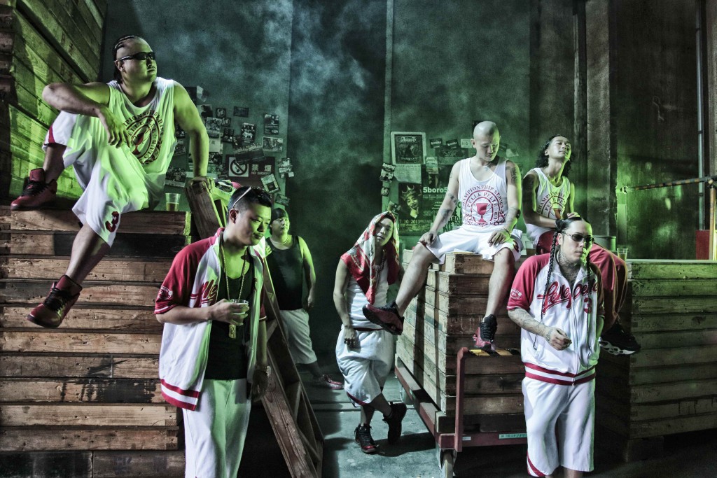 Le crew des Nerimathafuckaz existe vraiment.