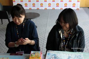 Yoko Hanabusa et Harumo Sanazaki en pleine réflexion