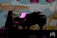 Akino Arai - Photo Céline Maxant Akino Arai - Photo Céline Maxant