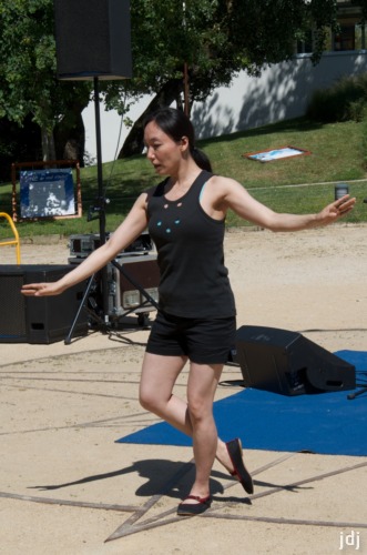 Ikuyo KurodaIkuyo Kuroda va s'envoler --Photo Céline Maxant-- Ikuyo KurodaIkuyo Kuroda va s'envoler --Photo Céline Maxant--