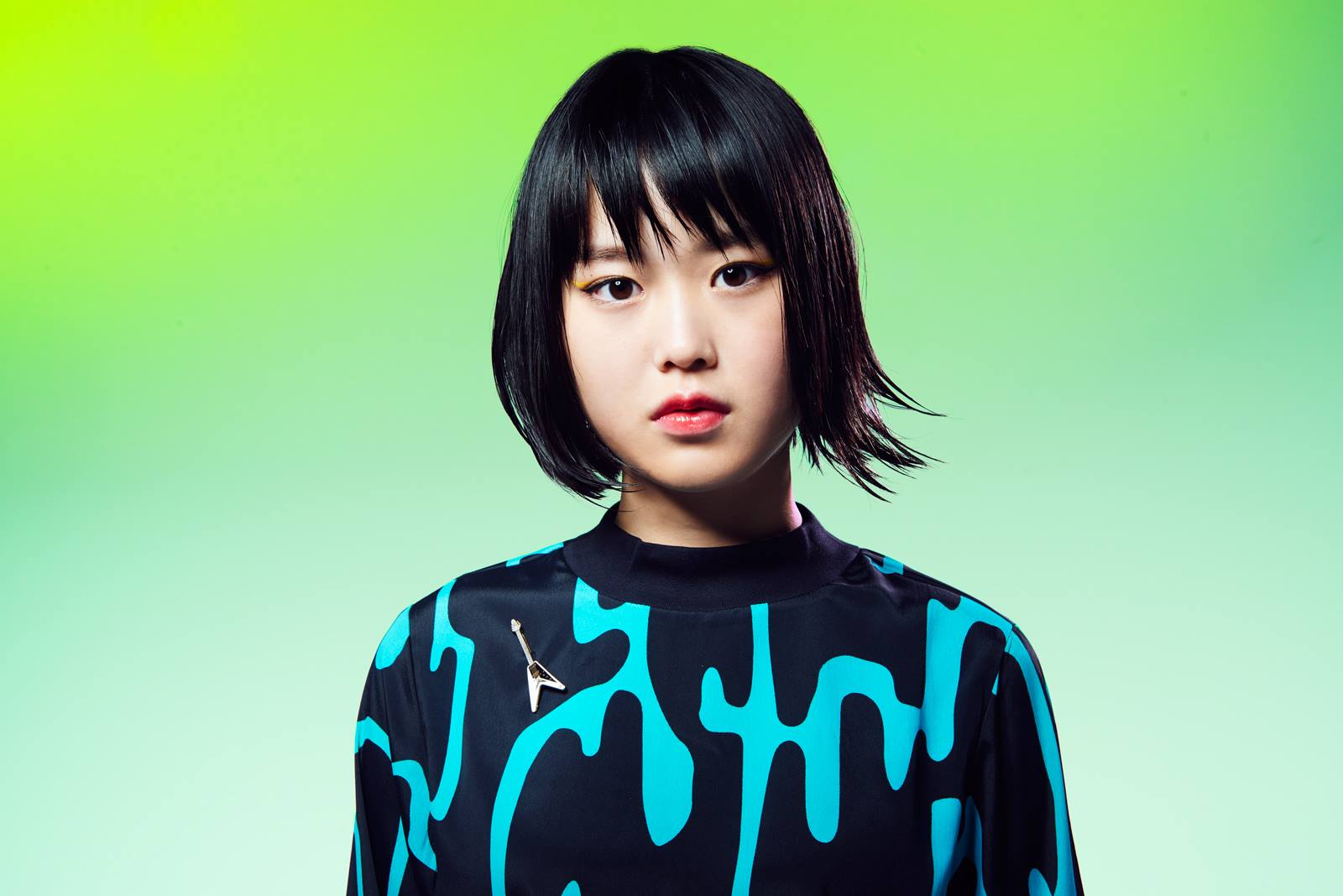 Rei, auteur-compositeur-interprètre