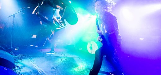 Crystal Lake au Backstage