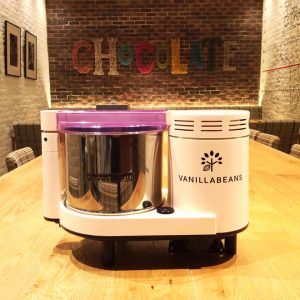 Mélangeur Bean to Bar © 2015 chocolatedesign company Mélangeur Bean to Bar © 2015 chocolatedesign company