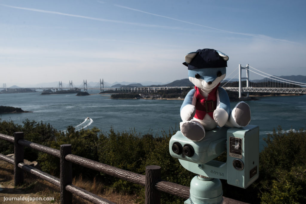 Joy la peluche vivante d'Hirune Hime