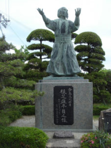 Statue d'O-sensei à Tanabe, sa ville natale