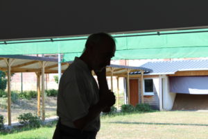 Claude Luzet en pleine réflexion, kyuodojo de Noisiel