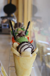 Présentoir à crêpes, Mayya bar à crêpes