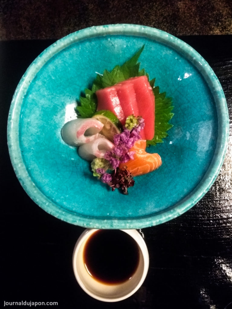 Sashimi de poissons du lac Biwa.