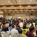 Hikaru-kun vient faire un discours pour l'ouverture de la compétition internationale de Karuta