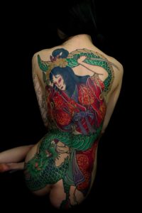 Horitaru, tatoueur coréen - Crédits Horitaru