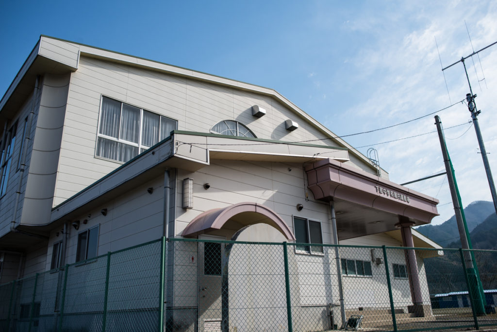 Le collège Shimobe. Crédits photo : Pascal Voglimacci ©journaldujapon.com – Tous droits réservés.