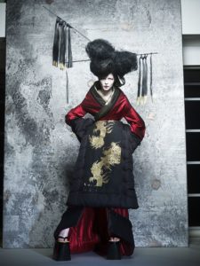 Kimono d'oiran de Junko Koshino