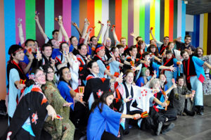 Les équipe borderlaises et parisienne de © Yosakoi Paris Hinodemai, Art to Play à Art to Play