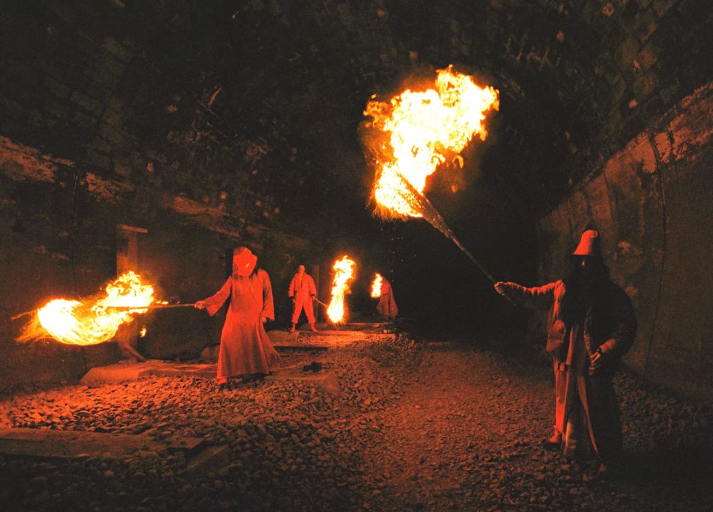 Gezan "Danse Danse Révolution"