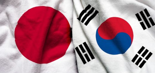 Drapeaux du Japon et de la Corée du Sud