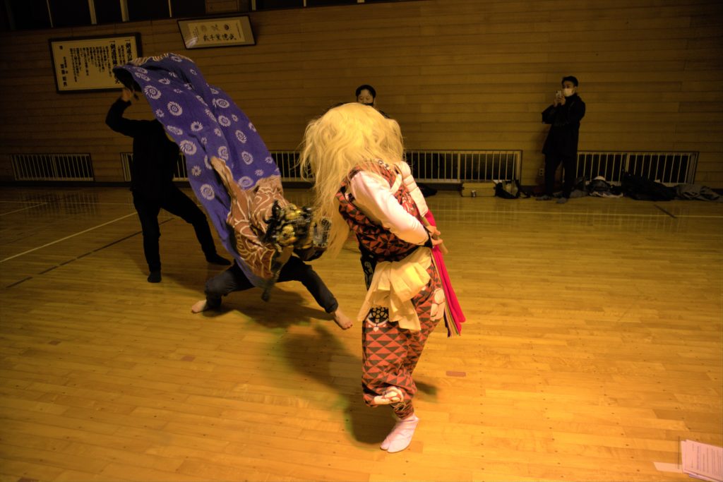 Ondeko, danse du dragon