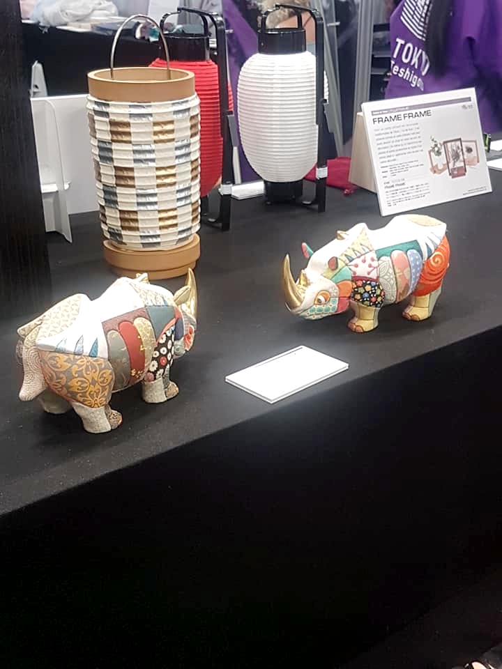 Rhinocéros réalisés avec la technique du Edo Kimekomi avec lanternes de papier Oto Chochin à Japan Expo 2022 - Pavillon Wabi Sabi