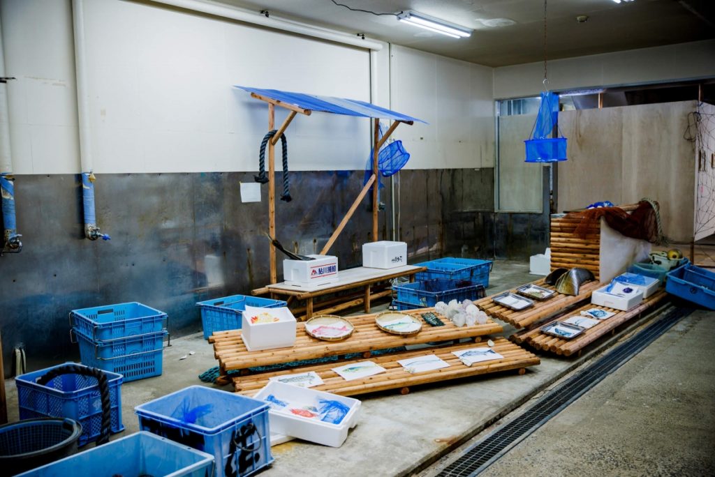 Swimming town, Mariko ASABUKI, Kanji Yamisashi