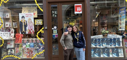 Devanture de la librairie Bulles 2 Papier avec les libraires