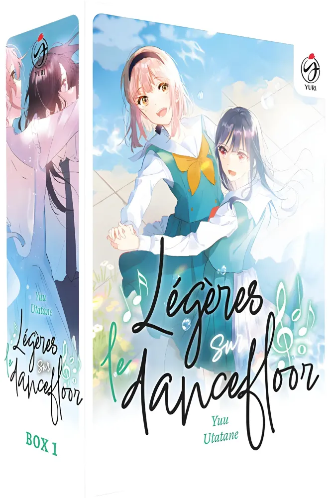 Une jeune fille assez grande, aux cheveux blonds coupés en carré, danse avec une fille plus petite qu'elle, aux longs cheveux noirs