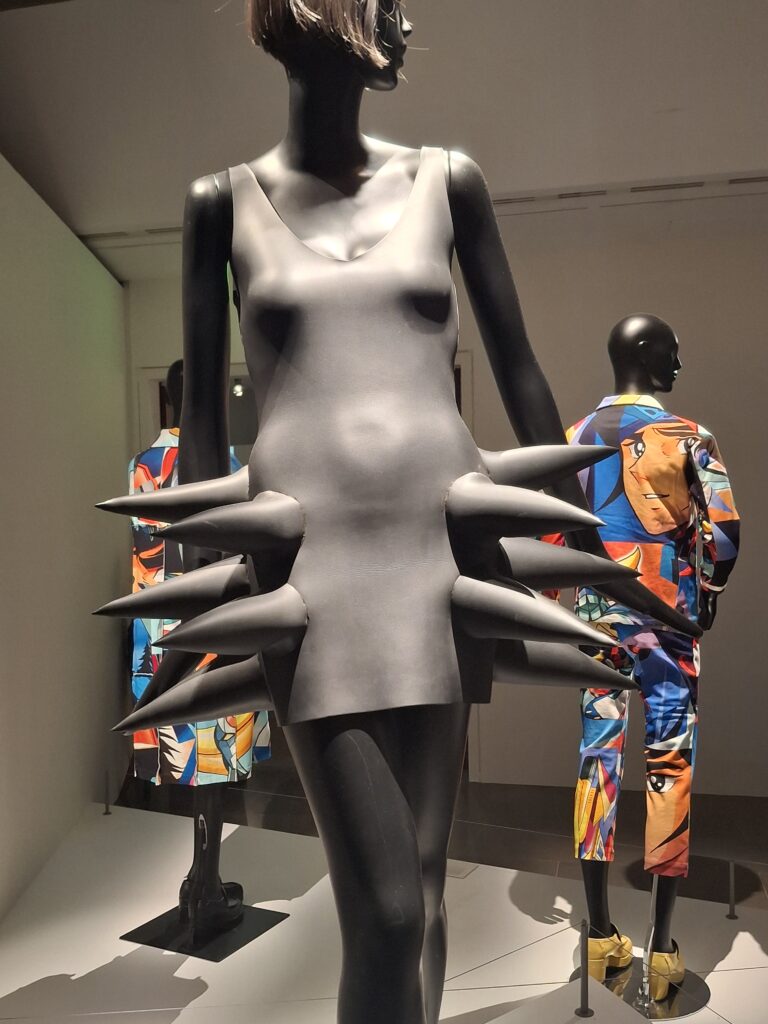 La mode s'inspire du manga et de l'animation moderne comme de La Vague d'Hokusai ©David Maingot pour Journal du Japon