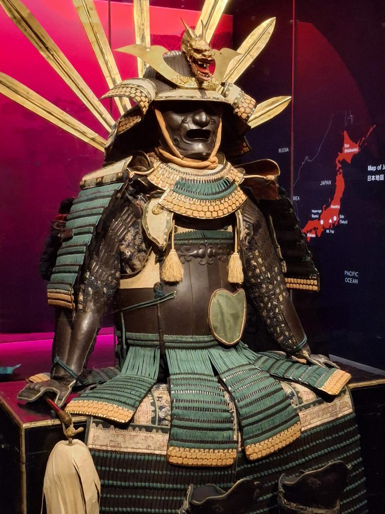 Magnifique armure de 1696 reconstituée avec un casque de 1519 ©Photo de David Maingot pour Journal du Japon