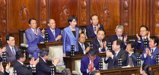 Sanae Takaichi, en octobre 2025, à la Diète, élue Premier ministre - Photo 首相官邸 sous licence CC 4.0