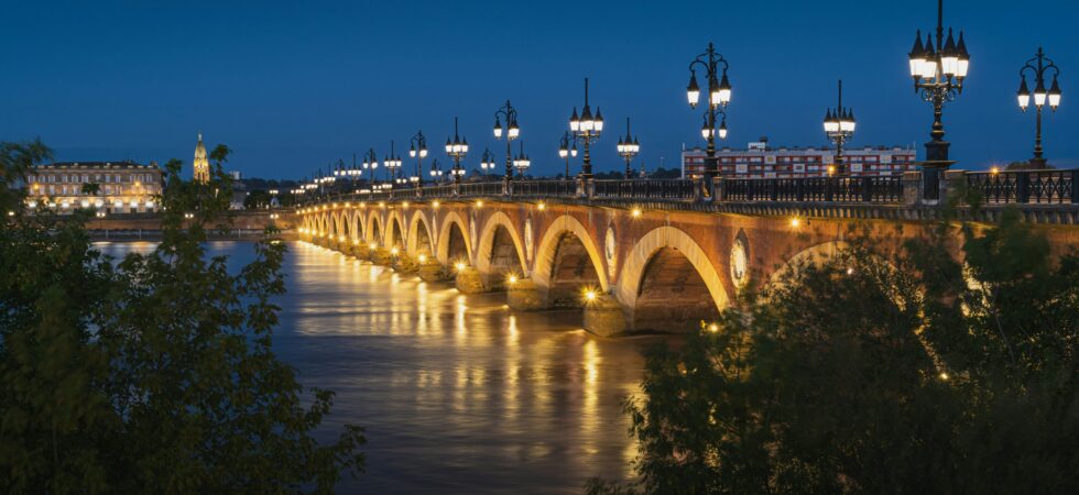 Bordeaux de nuit