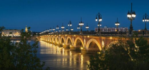 Bordeaux de nuit