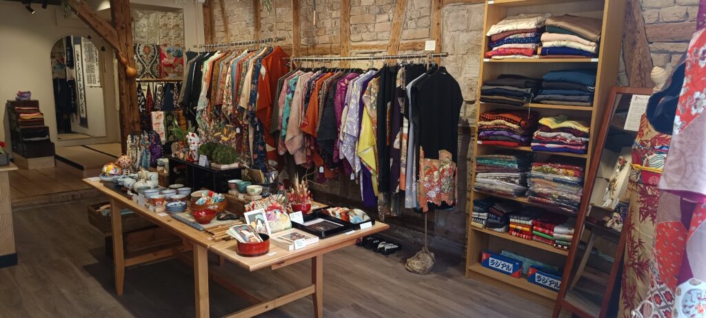 Boutique Kimono Academy